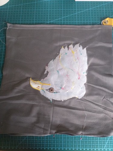 Coudre la ligne basse du coussin